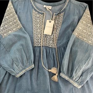 Lucky Brand top